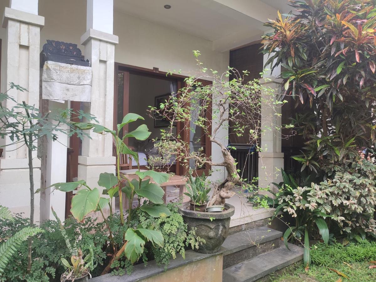 Nyoman Homestay Ubud Экстерьер фото
