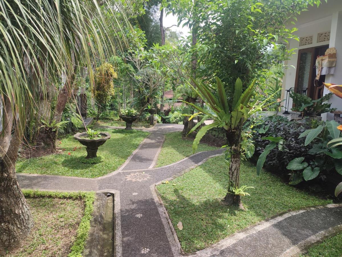 Nyoman Homestay Ubud Экстерьер фото