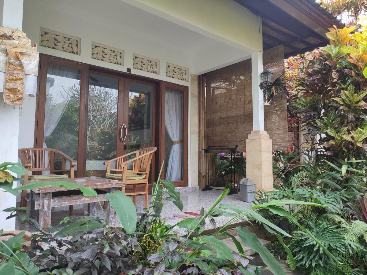 Nyoman Homestay Ubud Экстерьер фото