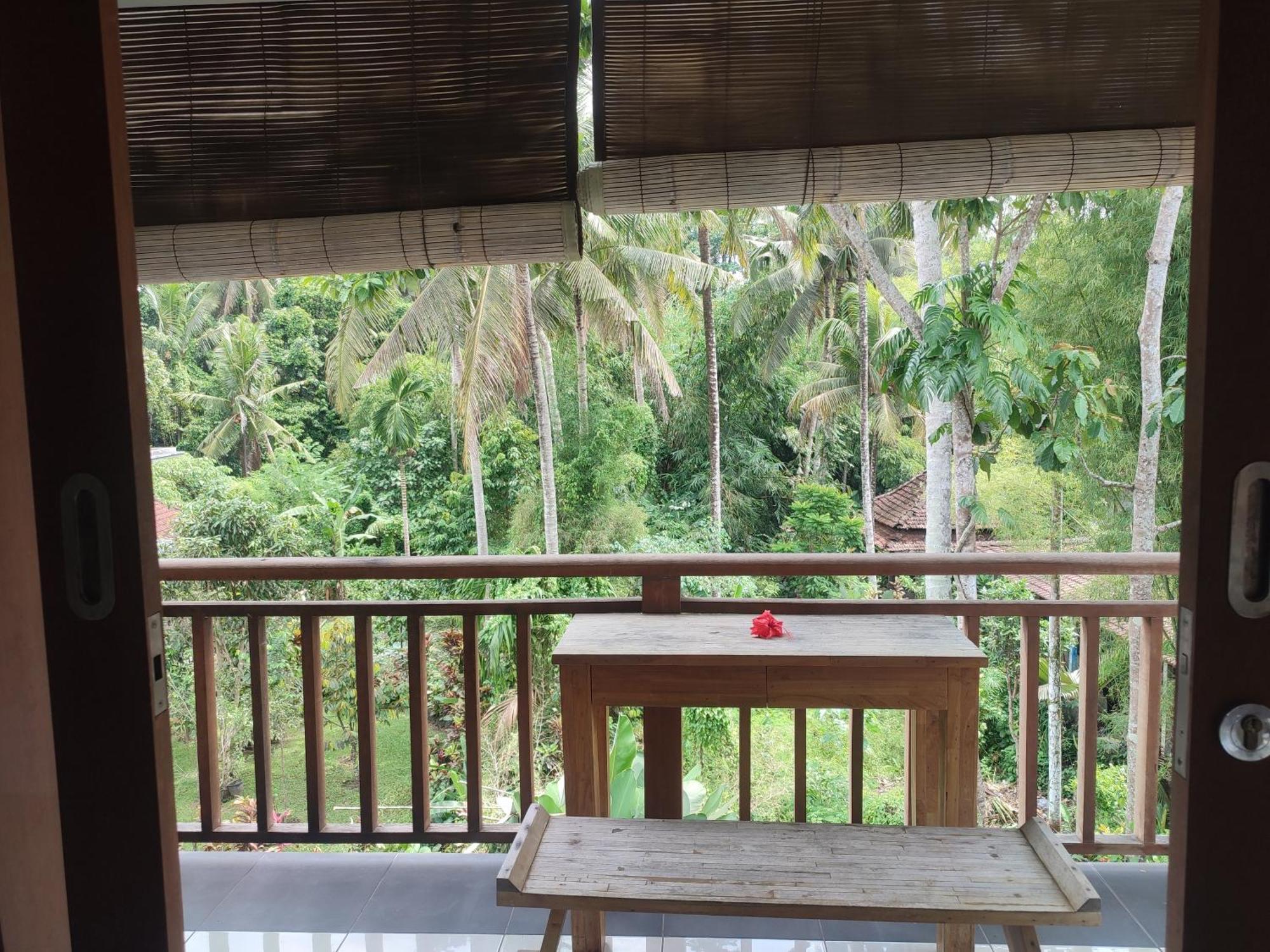 Nyoman Homestay Ubud Экстерьер фото